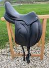 Selle dressage noire 17 pouces Vincent Gaffet