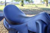 Selle dressage Devoucoux Makila  Lab  17,5’ équipée 