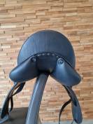 Selle dressage noire neuve Aulion 17.5 