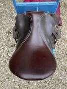 Selle d'équitation marron taille 17,5