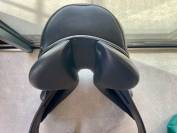 Selle de dressage Forestier Aachen 17.5 pouces