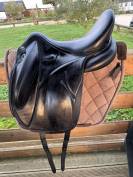 Selle de dressage Devoucoux Malika Lab 