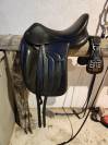 Selle de dressage Antares Altair 17,5"