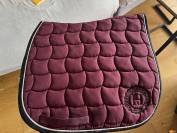 Tapis Harcourt bordeaux