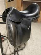 Selle de dressage Jump In