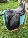 Selle de dressage 